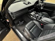 Porsche Cayenne V8 TURBO TIPTRONIC 47