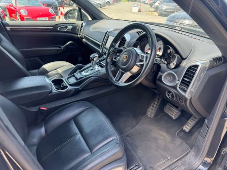 Porsche Cayenne 3.0 Cayenne V6 D Tiptronic S 4WD 5dr 10