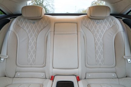 Mercedes-Benz S Class S560 AMG Line Premium 20