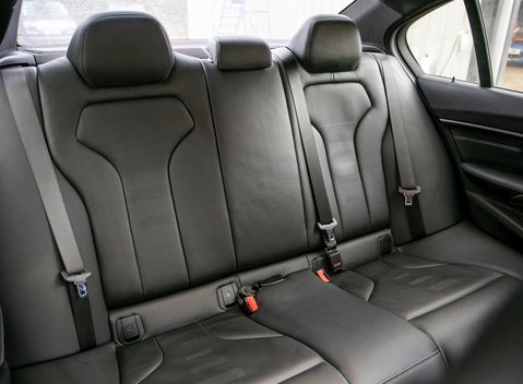 BMW M3 Competition Package 12