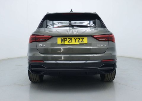 Audi Q3 1.5 TFSI CoD 35 Black Edition SUV 5dr Petrol S Tronic Euro 6 (s/s) (150 ps) 11