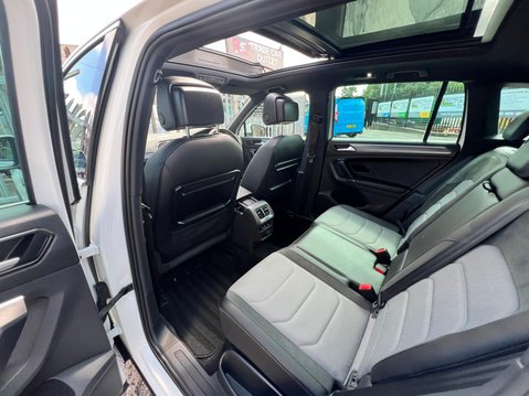 Volkswagen Tiguan R LINE TDI BMT 4MOTION DSG 76