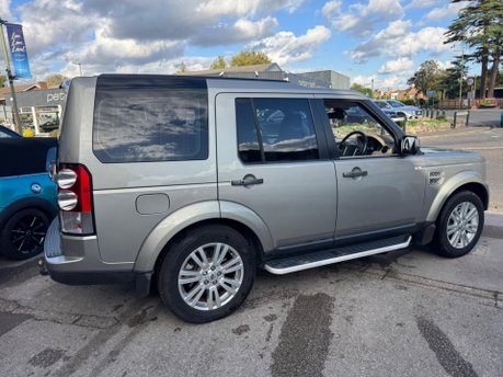 Land Rover Discovery 3.0 TD V6 HSE Auto 4WD Euro 4 5dr 10
