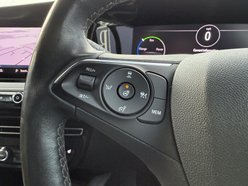 Vauxhall Mokka Electric 50kWh Ultimate SUV 5dr Electric Auto (136 ps) 34