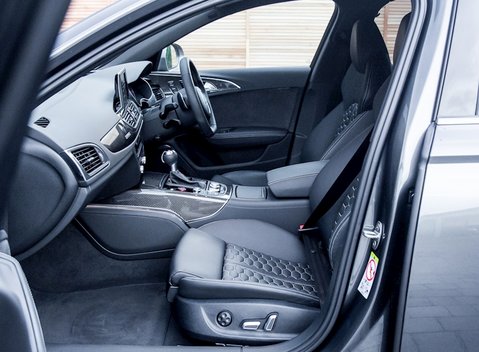 Audi RS6 Avant Performance 15