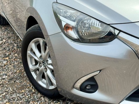 Mazda 2 SE-L NAV 11