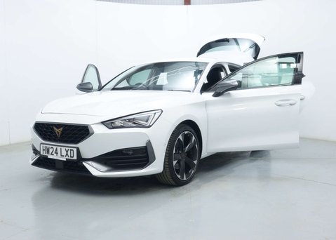 Cupra Leon 1.5 eTSI EVO V1 Hatchback 5dr Petrol Hybrid DSG Euro 6 (s/s) (150 ps) 52