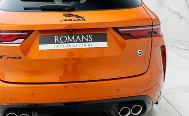 Jaguar F-Pace SVR 49