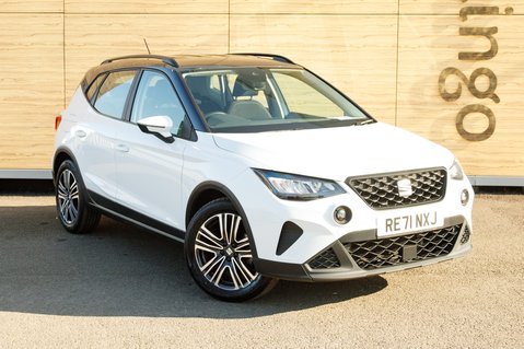 SEAT Arona TSI SE TECHNOLOGY 1