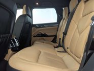 Porsche Cayenne 3.0 Cayenne V6 D Tiptronic S 4WD 5dr 43