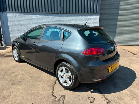 SEAT Leon 1.2 TSI S Copa Euro 5 (s/s) 5dr 3
