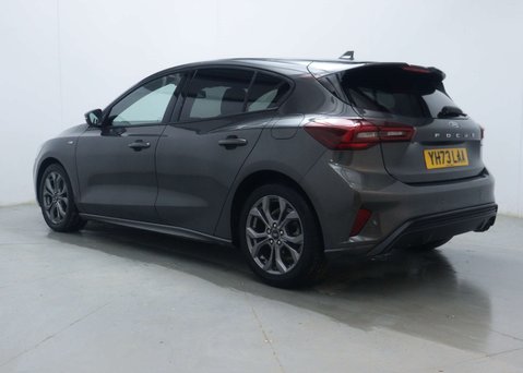 Ford Focus 1.0 Focus ST-Line MHEV Auto 5dr 9