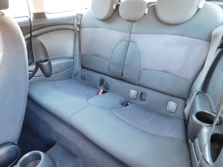 Mini Clubman COOPER 1.6D 5dr 17