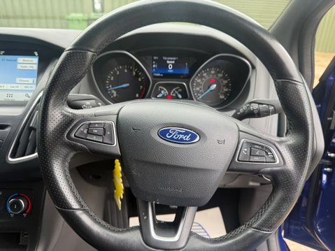 Ford Focus 1.0T EcoBoost ST-Line Hatchback 5dr Petrol Manual Euro 6 (s/s) (140 ps) 21