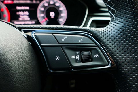 Audi A4 2.0 A4 Black Edition 35 TFSI MHEV Semi-Auto 5dr 27