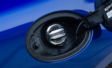 Porsche 911 Carrera GTS (992) 36