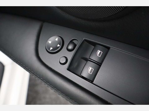 BMW M3 4.0 M3 Semi-Auto 2dr 19