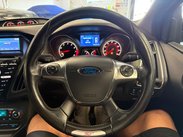 Ford Focus 2.0T EcoBoost ST-2 Euro 5 (s/s) 5dr 29
