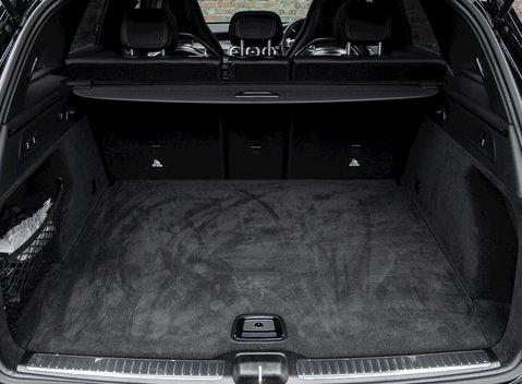 Mercedes-Benz GLC 63 S 4Matic 32