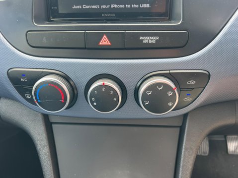 Hyundai i10 1.2 Premium Euro 5 5dr 36