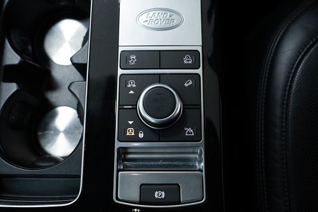 Land Rover Range Rover 4.4 SD V8 Vogue SE SUV 5dr Diesel Auto 4WD Euro 6 (s/s) (339 ps) 41
