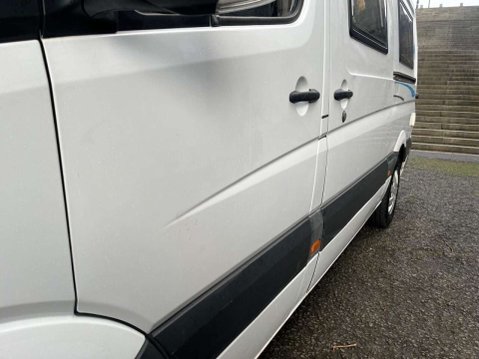 Mercedes-Benz Sprinter 2.1 211 CDI MWB 109 BHP 52