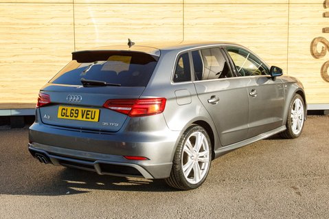 Audi A3 SPORTBACK TFSI S LINE 2