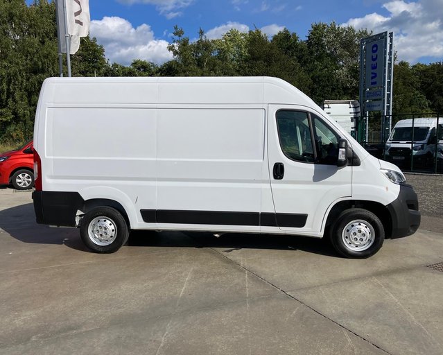 Renault Master RENAULT MASTER LML35TW B-NES
