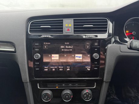 Volkswagen Golf GT TDI BLUEMOTION TECHNOLOGY 11