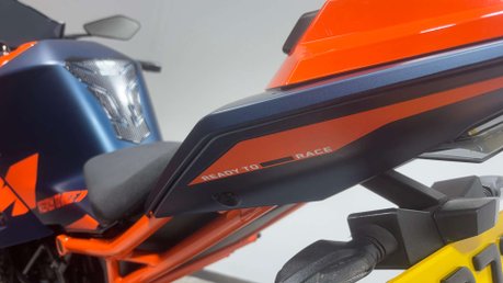KTM RC 390 2024 1K VERY CLEAN A2 READY SPORTS BIKE 390CC 41