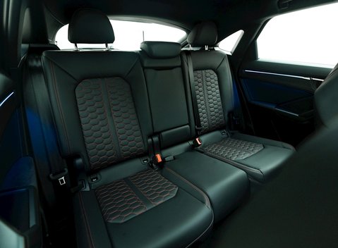 Audi RS Q3 Sport Edition 12