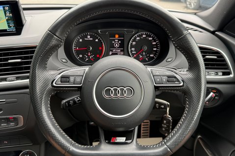 Audi Q3 TDI QUATTRO BLACK EDITION - PAN ROOF - 20 INCH ALLOYS 37
