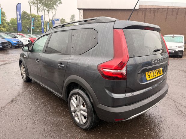 Dacia Jogger COMFORT TCE 5