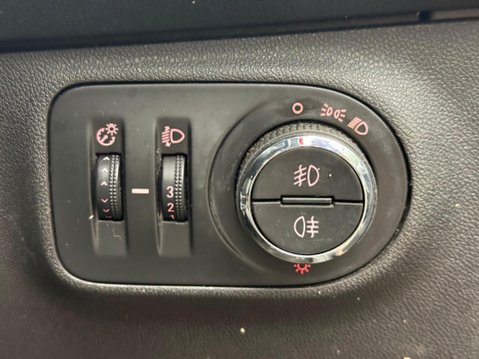 Vauxhall Corsa 1.4i ecoTEC Limited Edition Euro 6 3dr 12