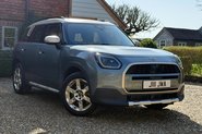 Mini Countryman C EXCLUSIVE 1
