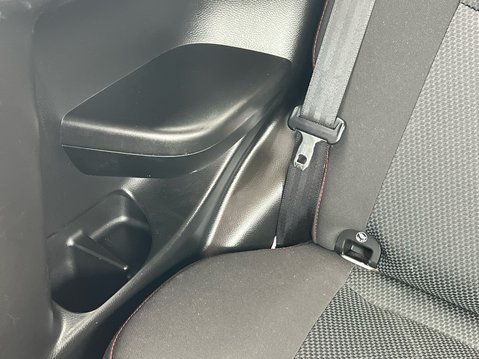 Suzuki Swift SPORT 38