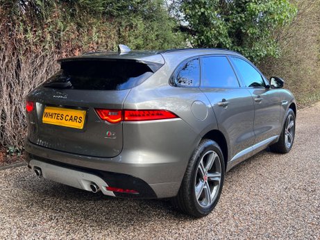 Jaguar F-Pace 3.0 D300 V6 S Auto AWD Euro 6 (s/s) 5dr 54