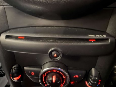 Mini Hatch 2.0 Cooper D Auto Euro 5 3dr 15