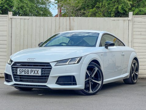 Audi TT 2.0 TFSI Black Edition Coupe 3dr Petrol S Tronic quattro Euro 6 (s/s) (230 2