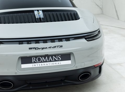 Porsche 911 (992) Targa 4 GTS 25