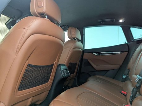 Maserati Levante 3.0 Levante D V6 Auto 4WD 5dr 43