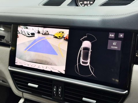 Porsche Cayenne 3.0T V6 Coupe 5dr Petrol TiptronicS 4WD Euro 6 (s/s) (340 ps) 37