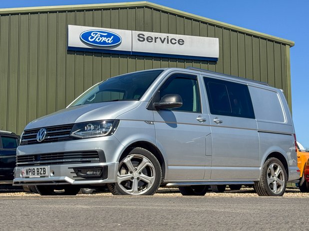 Volkswagen Transporter AUTO Crew Cab SWB L1H1 210BHP T32 Tdi Sportline Kombi Nav EURO 6 NO VAT 2