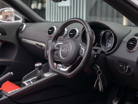 Audi TT 2.0 TTS TFSI Quattro 4WD 2dr 5