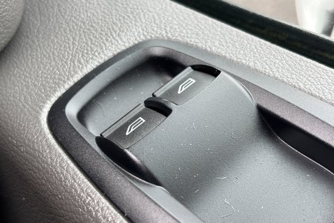 Ford Transit 350 Srw L2 130ps Dropside with PH150 Crane 34