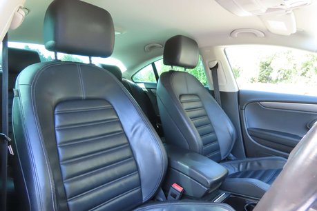 Volkswagen CC 2.0 TDI BlueMotion Tech R-Line Saloon 4dr Diesel DSG Euro 6 (s/s) (184 ps) 8