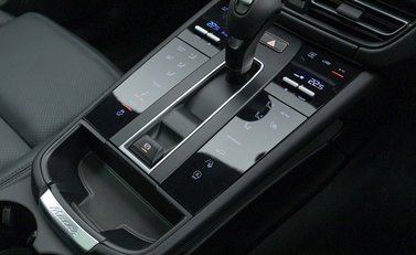 Porsche Macan S 20