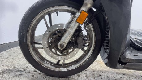 Honda SH125 2019 GOOD PARTS BREAKER SCOOTER SPARES OR REPAIR SH 125CC 19