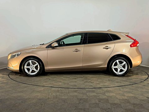 Volvo V40 ES D3 2.0 150 6