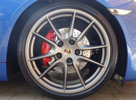 Porsche Cayman GTS 14